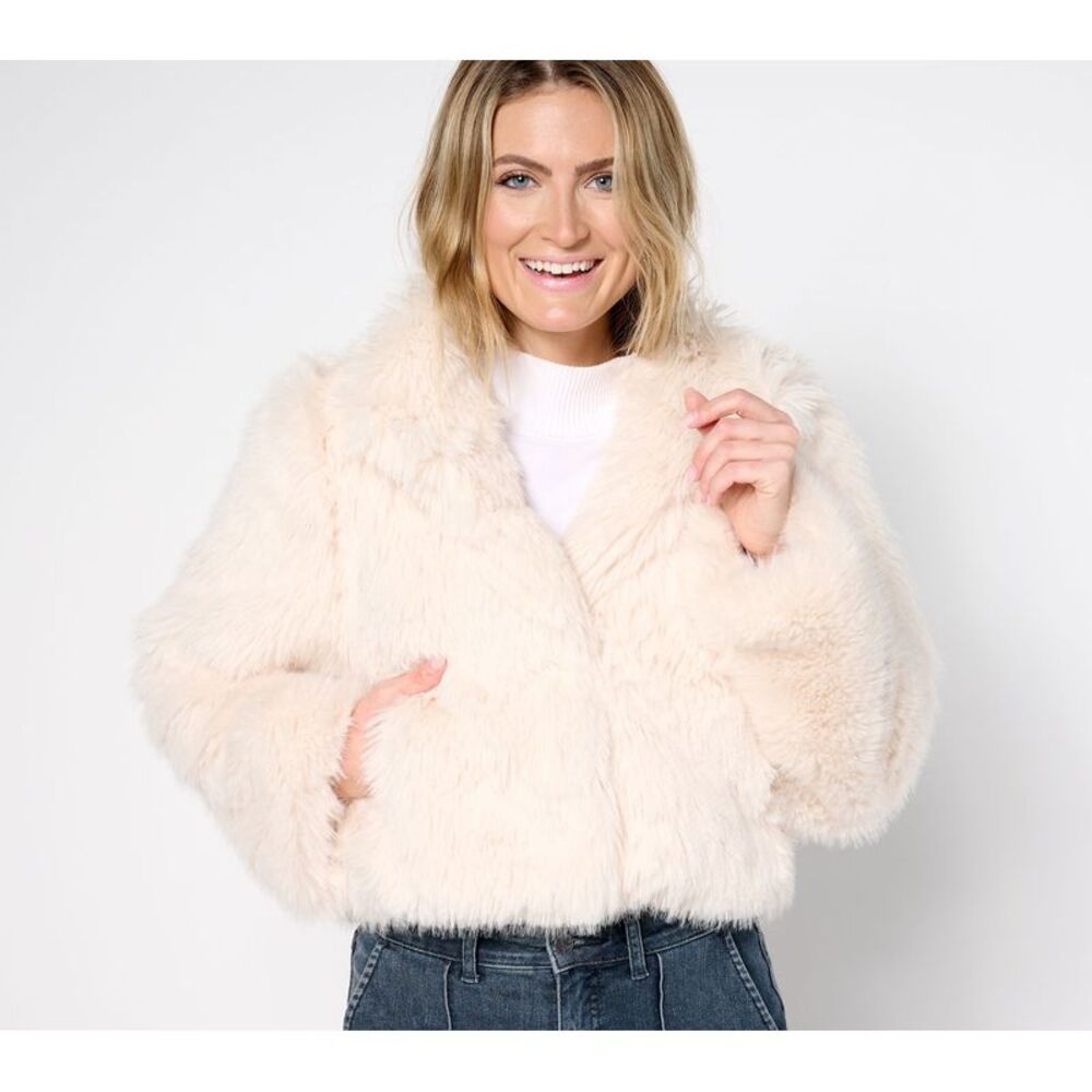 Me by Jennie Garth Women's Plus Sz Jacket 1X Faux Fur Coat White A676572